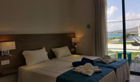Two Bedroom Suite Pool & Sea View