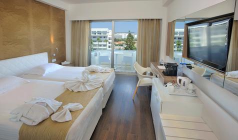 Deluxe Sea View Room