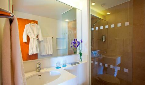 Superior One Bedroom