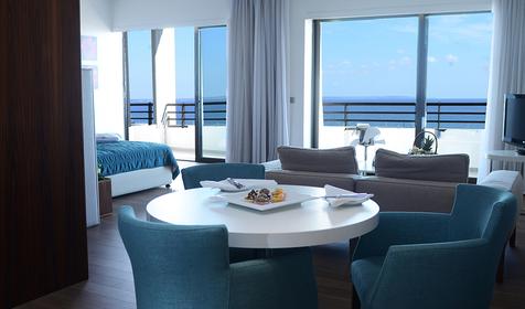 Sea View Grand Suite