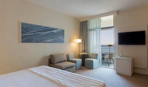 Triple Room Sea View