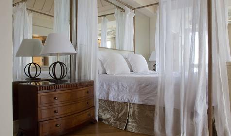 Adonis - Aphrodite Suite with Outdoor Whirlpool