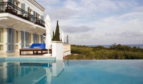 Aether Residence with Pool Three Bedrooms