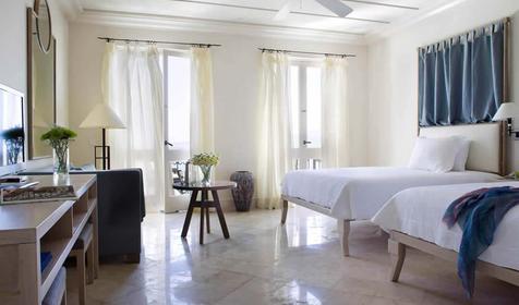 Aether Residence with Pool Three Bedrooms