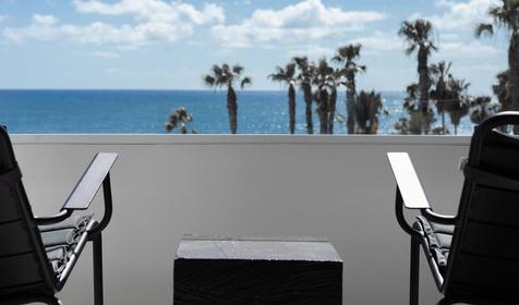 Deluxe Two Bedrooms Suite