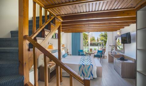 Mezzanine Family Room