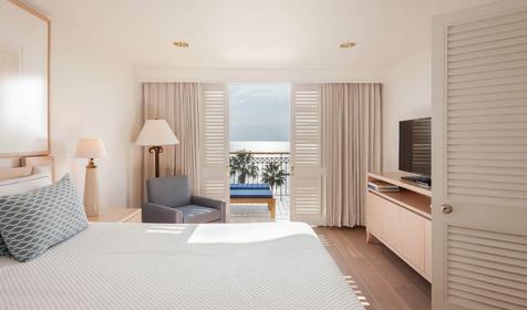 One Bedroom Deluxe Suite