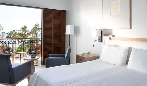Standard Side Sea View Room
