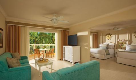 Preferred Club Junior Suite