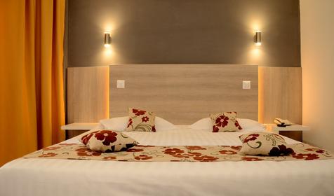 Prestige Room