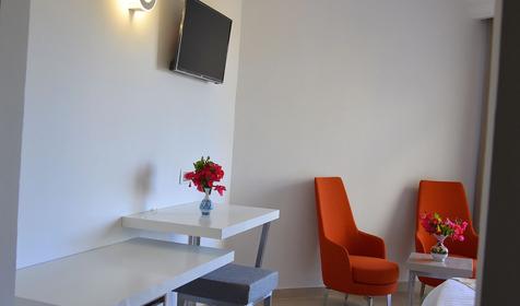 Prestige Room