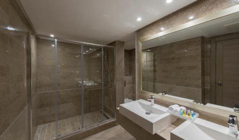 Prestige Suite