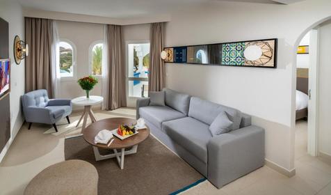 Standard Family Suite One Bedroom Main Building