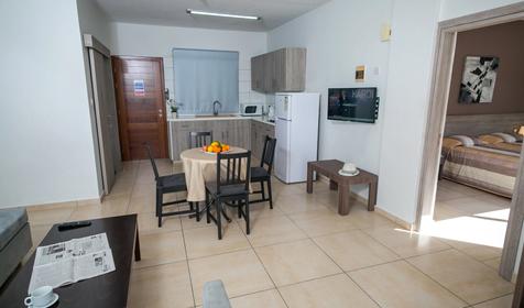 Superior One Bedroom without Air Condition