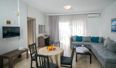 Superior One Bedroom without Air Condition