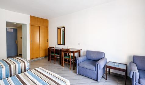 Studio with Air Condition