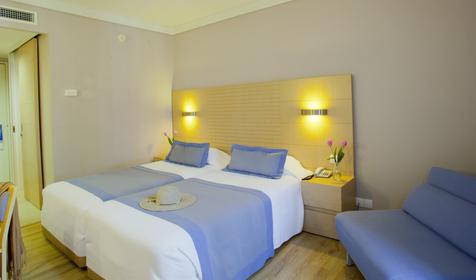 Twin Room Inland