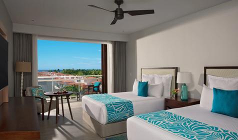 Preferred Club Three Bedroom Family Suite Tropical View