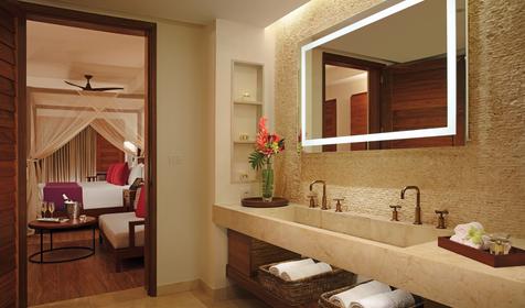 Preferred Club Bungalow Master Suite Pool View
