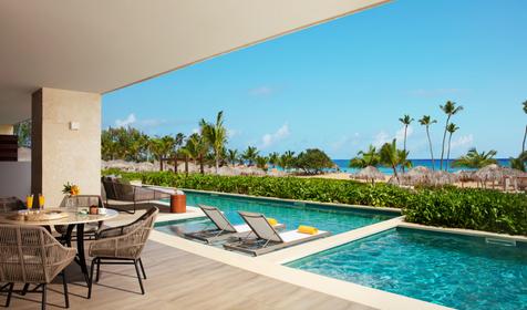 Preferred Club Presidential Suite Swim-Out Ocean Front