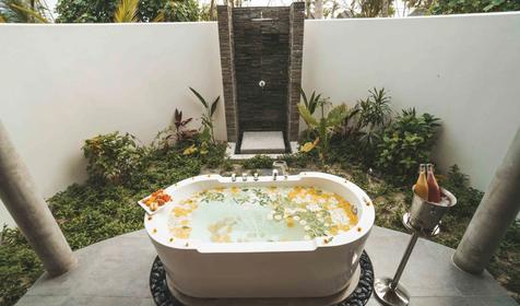 Sunrise Beach Pool Villa