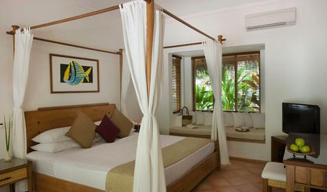 Deluxe Beach Villa