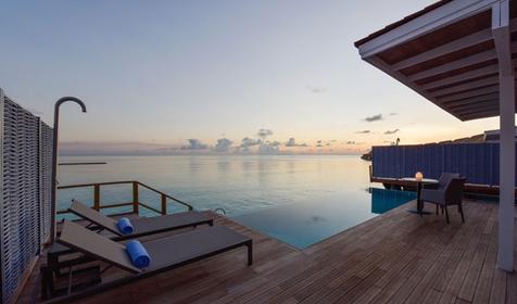 Thundi Water Villa With Pool
