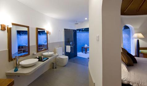 Superior Beach Villa