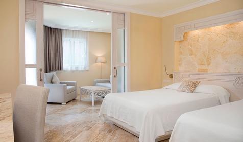 Cayena Deluxe Ocean Suite