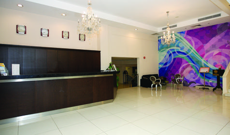 Crown Resort Henipa