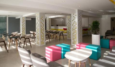 Flora Maria Hotel