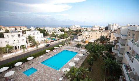 Debbiexenia Hotel Apts