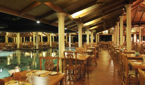Royal Island Resort & SPA
