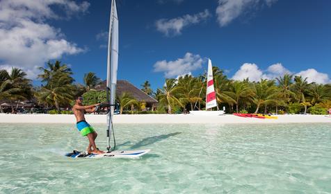Vilamendhoo Island Resort & Spa