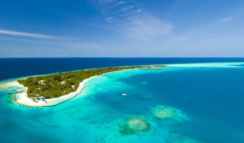 Kuramathi Island Resort