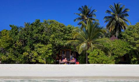 Komandoo Island Resort & Spa