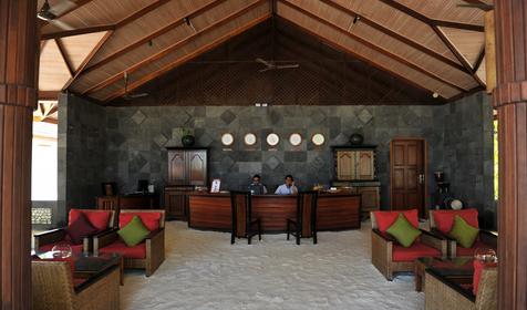 Komandoo Island Resort & Spa
