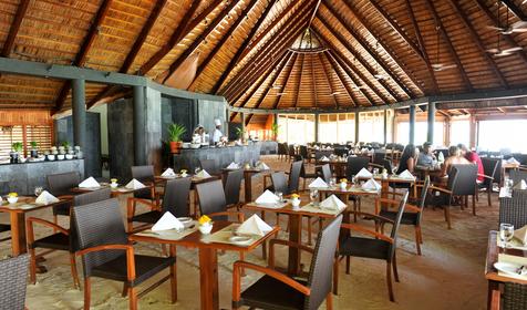 Komandoo Island Resort & Spa