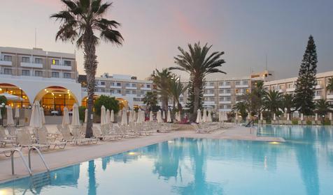 Louis Phaethon Beach