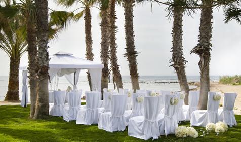 Louis Phaethon Beach