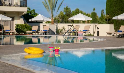 Louis Paphos Breeze