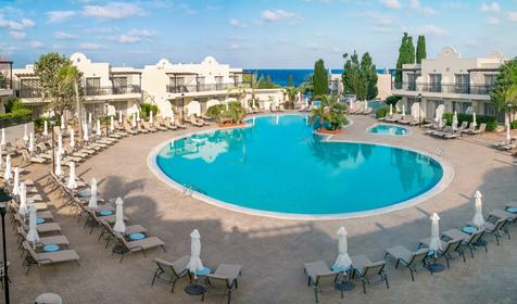 Louis Paphos Breeze