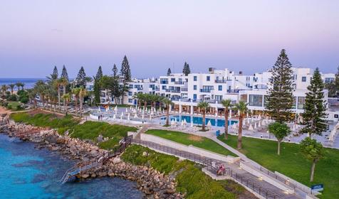 Nausicaa Beach