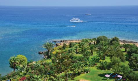Crystal Springs Beach Hotel