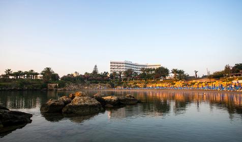 Crystal Springs Beach Hotel