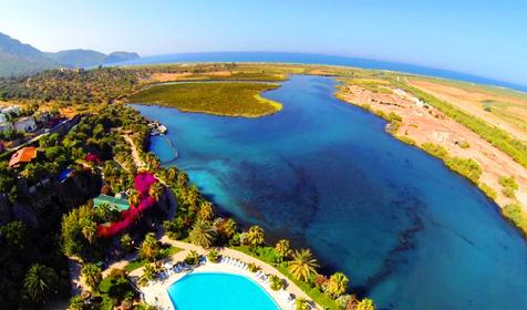 Therme Maris Spa & Thermal Hotel