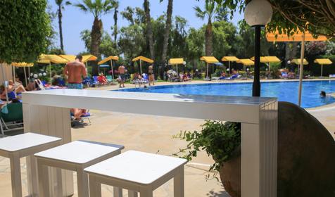 Papouis Protaras Hotel