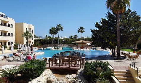Panareti Coral Bay Hotel