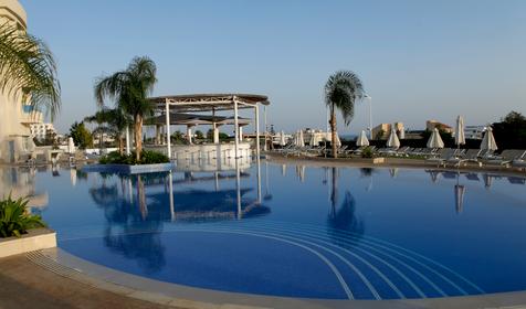 Sunrise Oasis Hotel