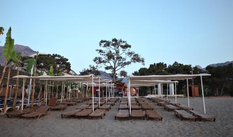 Monna Roza Beach Resort Hotel